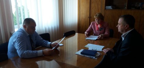 Працівники Житомирського МЦ провели зустрічі-інформування із керівництвом держустанов Брусилівського району