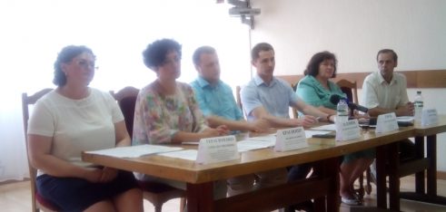 Круглий стіл з питань вимушених переселенців із зони проведення АТО