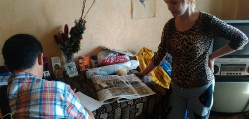 Спеціалісти Бердичівського місцевого центру здійснили виїзну консультацію на дому