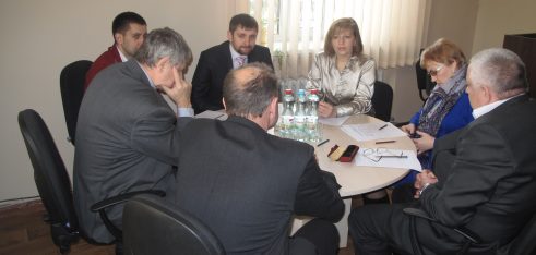 Регіональний круглий стіл «СПІВПРАЦЯ СИСТЕМИ НАДАННЯ БЕЗОПЛАТНОЇ ПРАВОВОЇ ДОПОМОГИ ТА ОРГАНІВ АДВОКАТСЬКОГО САМОВРЯДУВАННЯ»