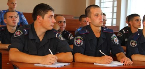 Виступ заступника директора Центру Радушинської Н. В. перед студентами Національної академії внутрішніх справ