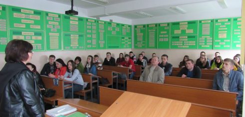 Студентам факультету права роз’яснили умови конкурсу