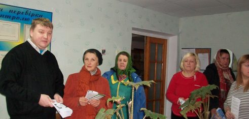 Фахівці Радомишльського бюро правової допомоги розповіли учням про безоплатну правову допомогу в Україні, а також роз’яснили права та обов’язки неповнолітньої дитини