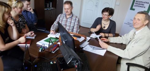 На робочій нараді обговорювали поточне виконання плану роботи Регіонального та місцевих центрів за ІІ квартал
