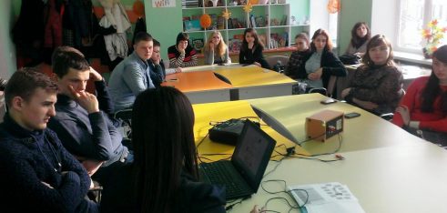 Фахівці Бердичівського місцевого центру проводять правоосвітню роботу серед молоді