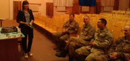 Спеціалісти Бердичівського місцевого центру надали правову консультацію учасникам АТО