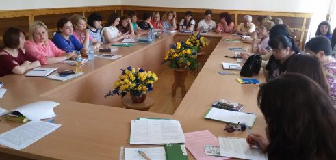 Кібербулінг – нова загроза для наших дітей. Шляхи подолання обговорювали за круглим столом