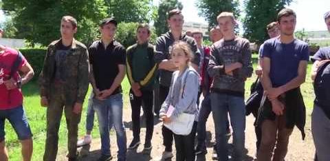 Команда Подільського місцевого центру з надання безоплатної  вторинної правової допомоги спільно з партнерами провели екскурсію для учнів 2-3 курсу Подільського професійного ліцею до вагонного депо