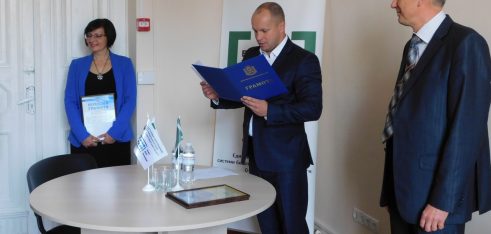 Нагорода за професіоналізм: обласна влада привітала фахівців Регіонального центру з надання БВПД з професійним святом