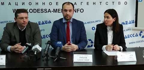 06 березня 2018 року на прес-конференції у приміщенні інформаційного агентства «Одеса-медіа» обговорили можливість клієнтів системи безоплатної правової допомоги в Одеській області отримати експертні послуги у судових справах на умовах “pro bono”