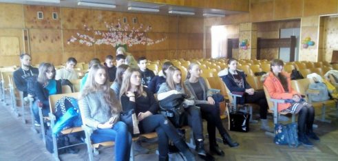 Лекції учням в рамках Всеукраїнського тижня права