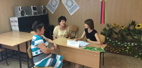 Третій Дніпропетровський місцевий центр з надання БВПД провів виїзні консультації мешканців сільської місцевості