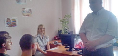 Правова допомога працівників Конотопського місцевого центру дітям