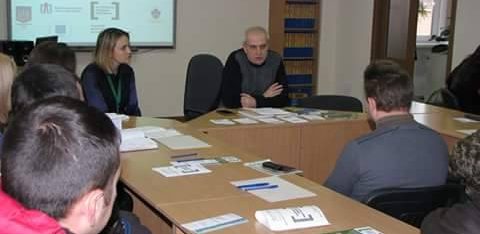 Фахівці Першого криворізького місцевого центру з надання БВПД розповіли учасникам АТО про державну цільову підтримку