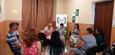 Відкритий діалог з прийомними батьками та батьками-вихователями