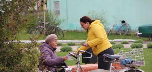 Вуличне інформування жителів Бурині про доступ до безоплатної правової допомоги