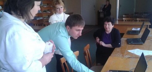 Дистанційний пункт «Онлайн консультація» на Великописарівщині