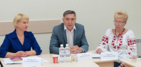 Переймаючи досвід