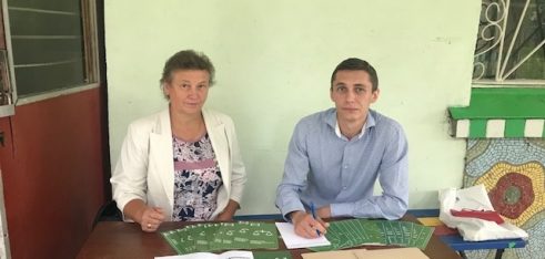 Особи з вадами зору тепер мають змогу отримувати інформацію, викладену шрифтом Брайля, щодо системи безоплатної правової допомоги України.