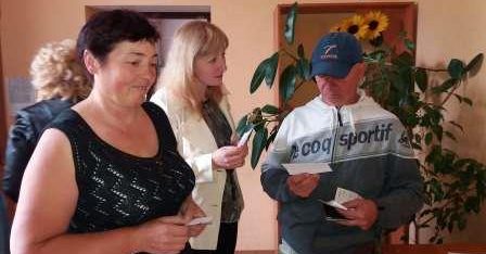 Виїзні “соціальні офіси”  – забезпечення зручності та доступності до соціальних програм.