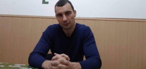 Люди звертаються по допомогу до тих, кому вони довіряють