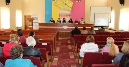 Жителям Хоролу розповіли  про їх конституційні права та механізми їх захисту