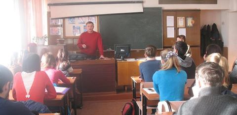 Інформативна та роз’яснювальна робота серед учнів ЗОШ