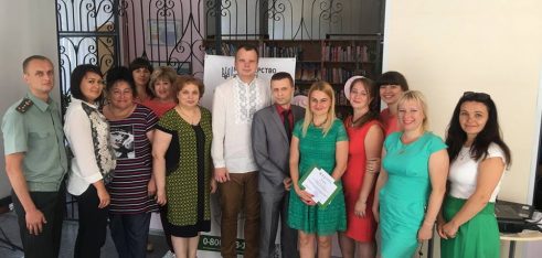 Три роки на сторожі інтересів громадян – Кам’янський місцевий центр відзначив ювілей