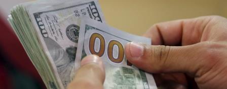 Як стягнути аліменти, якщо другий з батьків проживає за кордоном