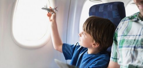 Батькам на замітку: що потрібно знати при виїзді дітей до 16 років за кордон