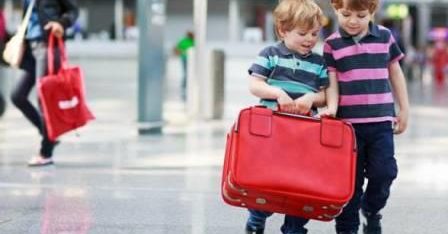 Вступають у дію нові правила виїзду дітей за кордон. Консультують фахівці Чутівського бюро правової допомоги