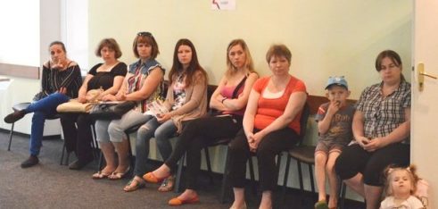 До Дня захисту дітей юристи Дніпропетровщини розповіли про права та соціальні гарантії дітей-інвалідів