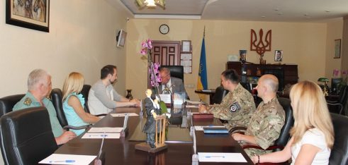 У Дніпропетровську домовились про спільну координацію зусиль задля забезпечення правовою допомогою військових та учасників АТО
