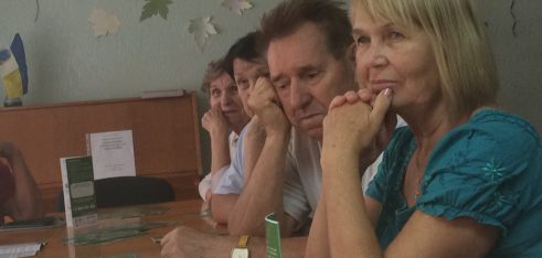 Юристи Першого дніпровського місцевого центру з надання БВПД обговорили з пенсіонерами найактуальніші правові проблеми
