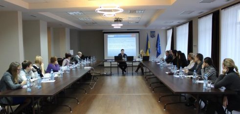 Про пілотну ініціативу моніторингу реадмісії в Україні і Пакистані говорили під час семінару у Дніпрі