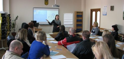 Фахівці системи БПД обговорили права переселенців на зустрічі у Кривому Розі