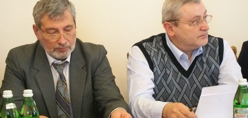 Забезпечення рівності сторін при розгляді справ у судах