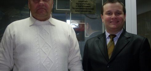 Третій дніпропетровський місцевий центр з надання БВПД взяв участь у обласному семінарі-практикумі «Боротьба з організованою злочинністю та корупцією: актуальні проблеми та шляхи вирішення»