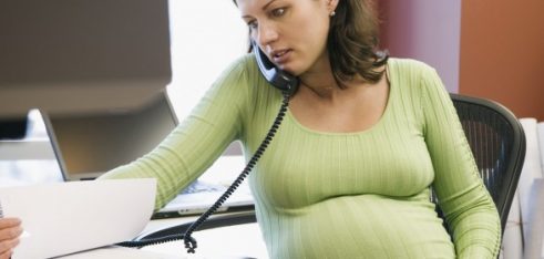 Трудові права вагітних жінок та жінок, які мають дітей