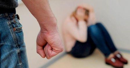 Жертви домашнього насильства отримали ще більше правового захисту. Консультують фахівці Регіонального центру з надання безоплатної вторинної правової допомоги у Полтавській області