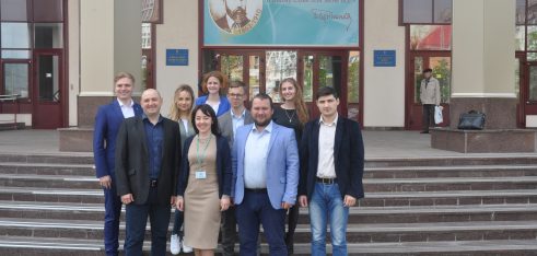 Участь фахівців Другого київського місцевого центру з надання безоплатної вторинної правової допомоги у консультуванні під час проведення «Ярмарки професій»