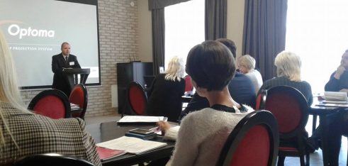 Про протидію торгівлі людьми та насильству йшлося під час семінару в Ужгороді