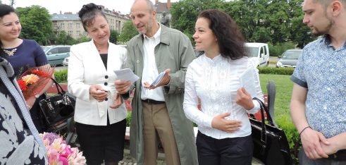 Не марнуйте свій час у чергах – користуйтеся сучасними електронними послугами від Міністерства юстиції України!