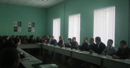 Комунікуємо з молодими юристами з питань правопросвітництва та проходження стажувань