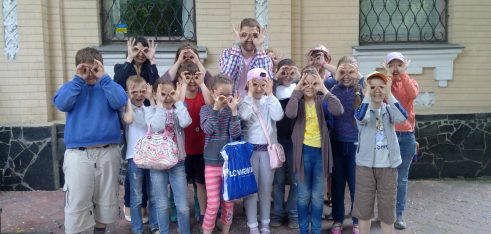 Фахівці Четвертого київського місцевого центру розповіли учням початкових класів про права дитини та шляхи їх захисту