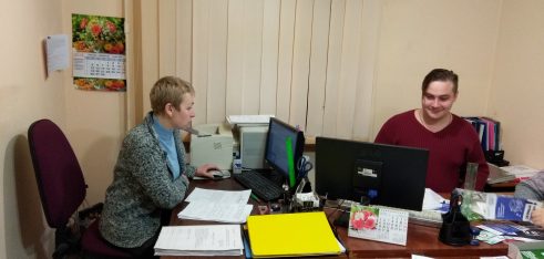 Фахівці Третього київського місцевого центру з надання БВПД провели консультування громадян