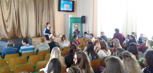 Акція на підтримку дітей, які постраждали від домашнього насильства