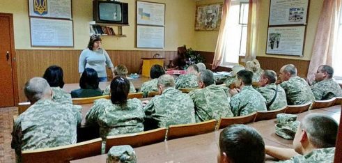 Інформування військовослужбовців  в Конотопі про систему безоплатної правової допомоги