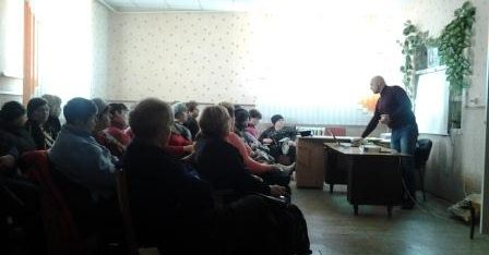 Для соціальних працівників у Лубнах провели семінар з питань  доступу до системи безоплатної правової допомоги