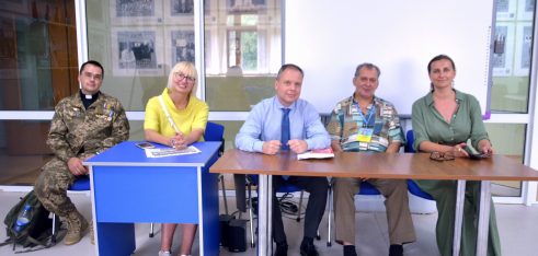 Правова дискусія для артеківців «Чи варто служити в армії?»